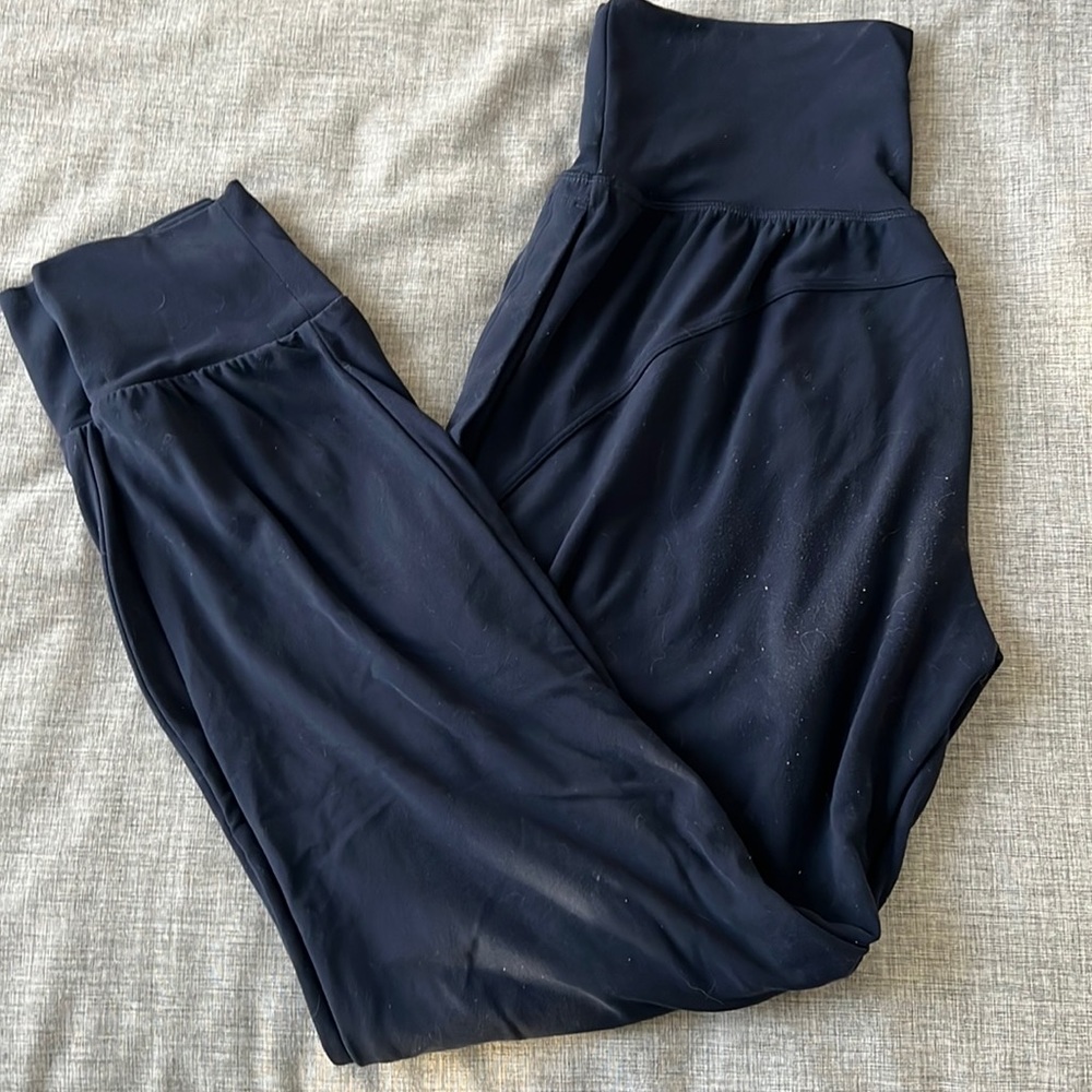 Athleta Salutation Jogger Navy XSP